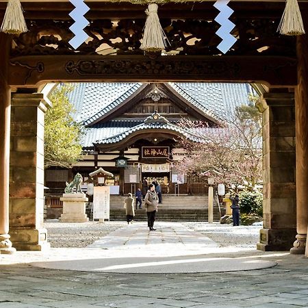 Hyatt Centric Kanazawa Buitenkant foto The temple's main hall