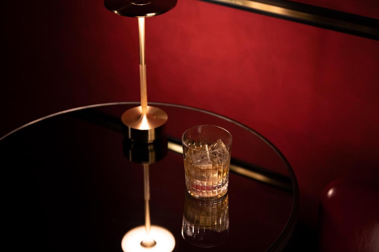 Hyatt Centric Kanazawa Buitenkant foto A glass of Old Fashioned