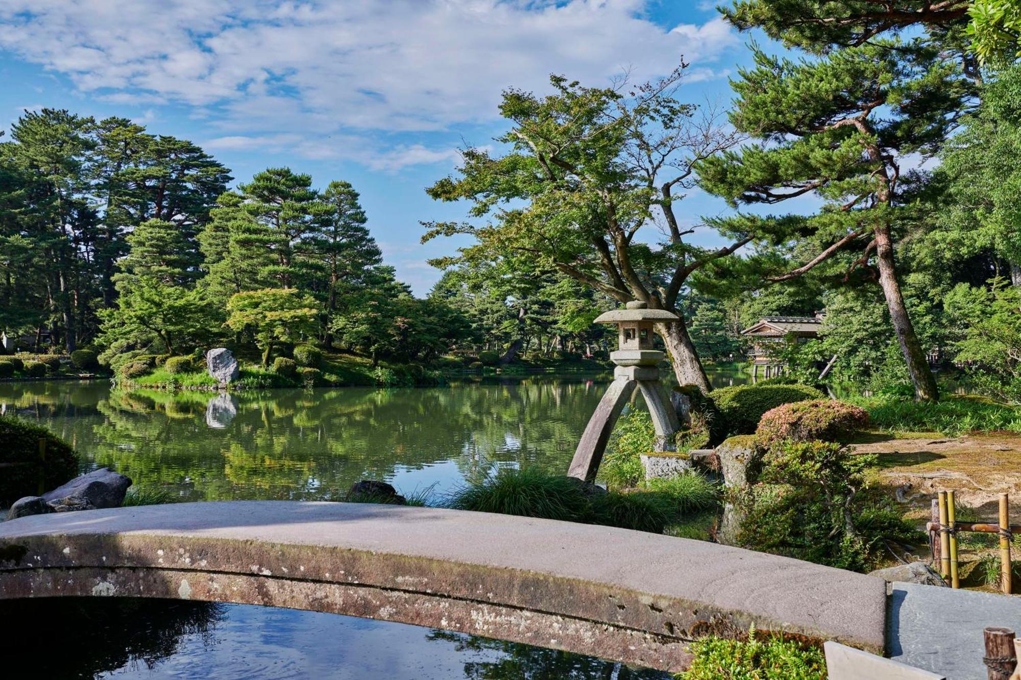 Hyatt Centric Kanazawa Buitenkant foto Shinden's North Garden